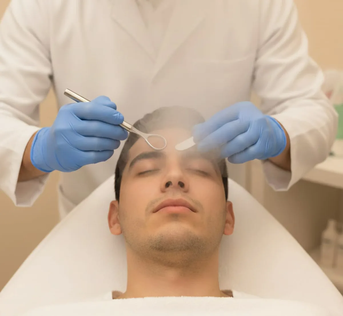 Facial calmante y restaurador postratamiento en Voshé